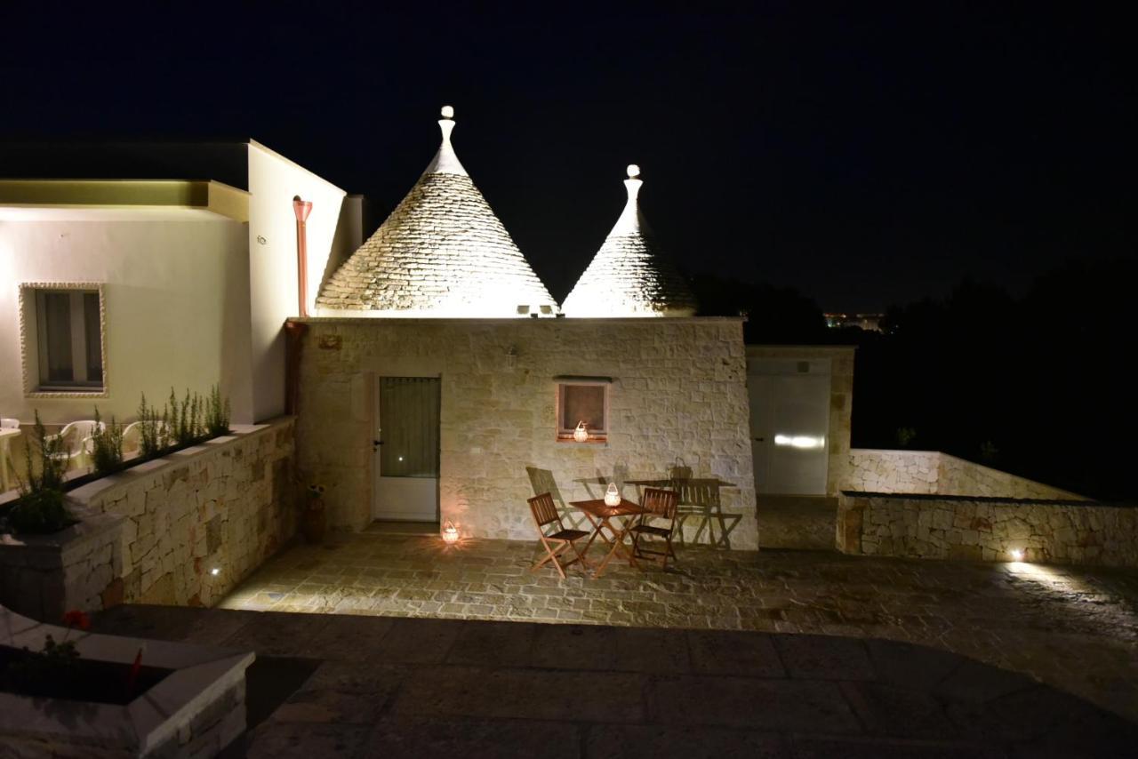 Trulli Dal Sole Alla Luna Villa Martina Franca Exterior foto