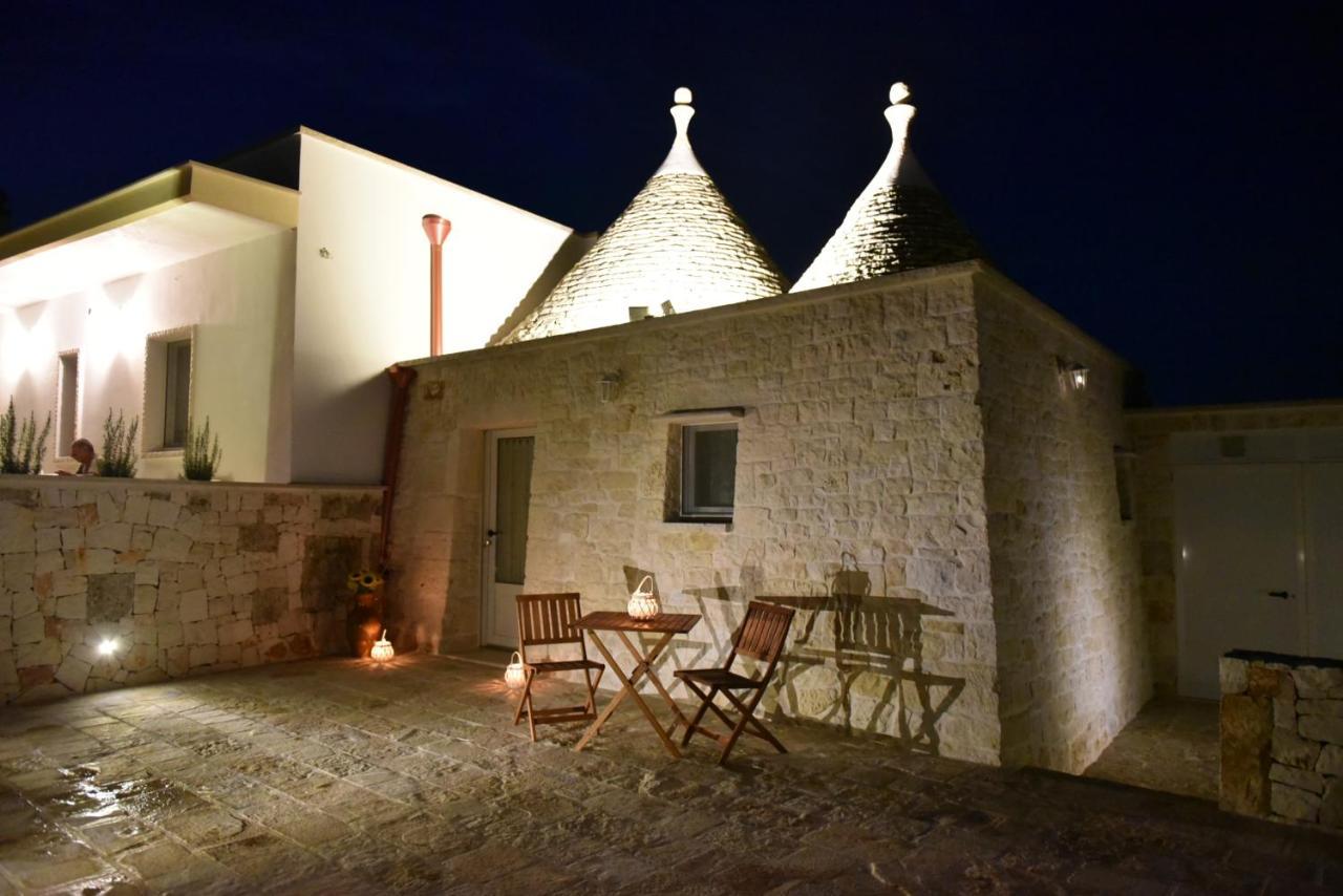 Trulli Dal Sole Alla Luna Villa Martina Franca Exterior foto