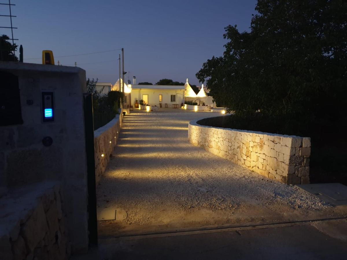Trulli Dal Sole Alla Luna Villa Martina Franca Exterior foto
